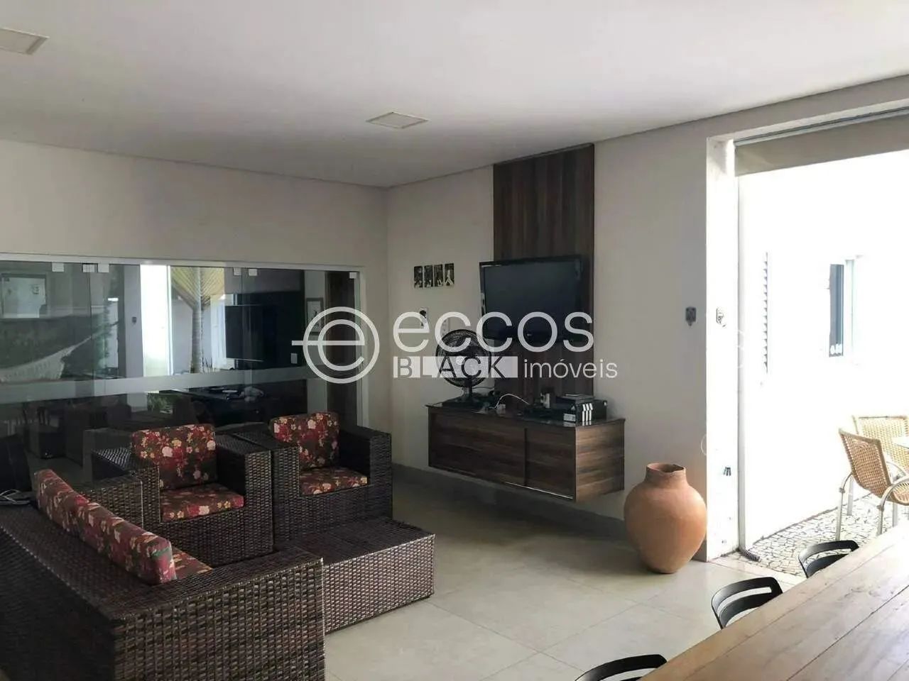 Casa em condomínio à venda, 3 quartos, 3 suítes, 4 vagas, Nova Uberlândia - Uberlândia/MG - Foto 3