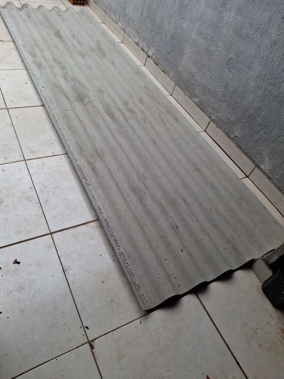 VENDO 2 Telhas de amianto 366×110 - Foto 2