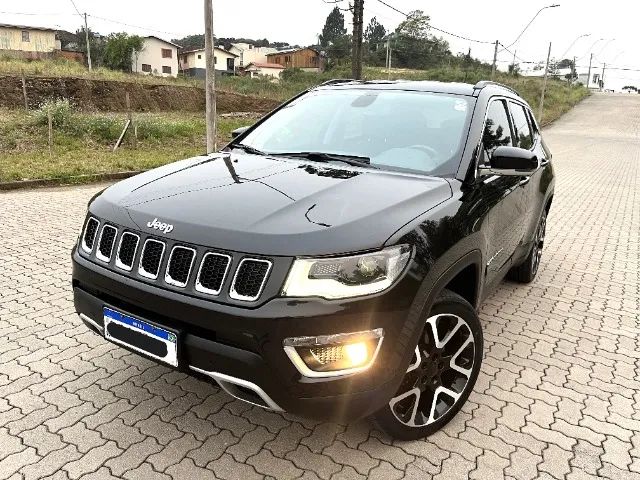 Jeep Compass Limited 4x4 Diesel - Baixa km e quatro pneus novos! Excelente estado! - Foto 2
