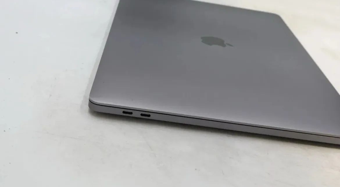 MacBook Pro 16, 2019, i7 32GB 512GB Cinza - 100% funcional - Foto 5