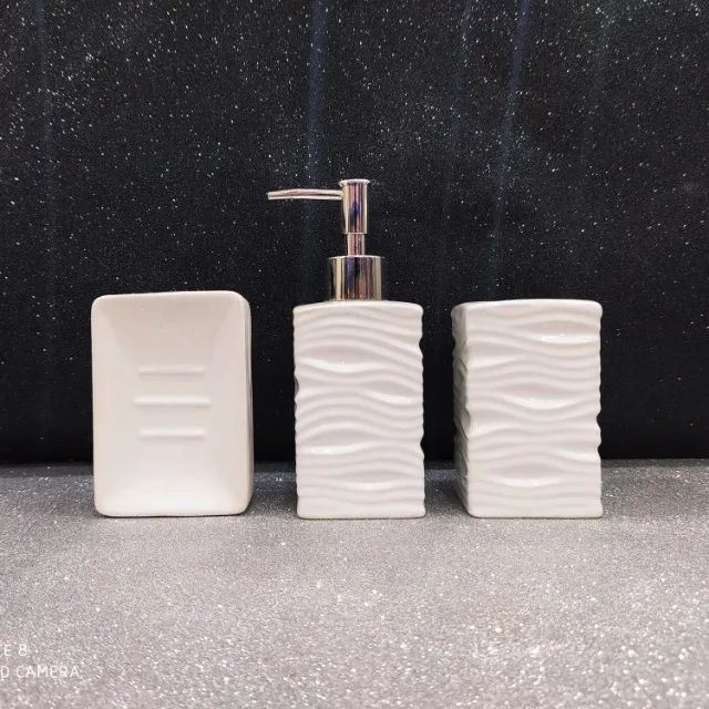 jogo banheiro (3pçs) 99726 porcelana lindo promoção  fwb - Foto 4