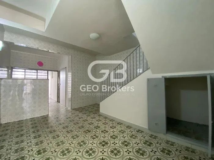 Casa para a Locação no Centro de Jacareí - SP REF: 17629