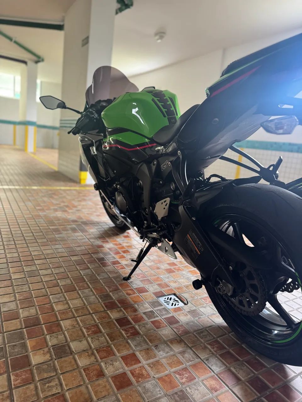 Kawasaki Zx-6r 636cc 2022 - 1463479197 | OLX