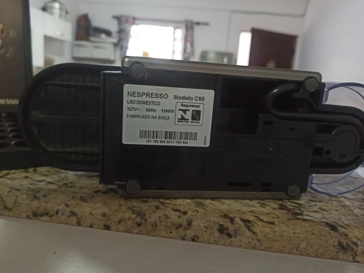 Cafeteira Nespresso modelo C60  - Foto 4