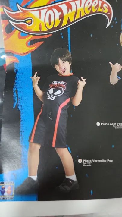 Fantasia Macacão Hot Wheels Infantil - Tamanho M