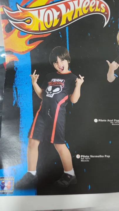 Fantasia Macacão Hot Wheels Infantil - Tamanho M