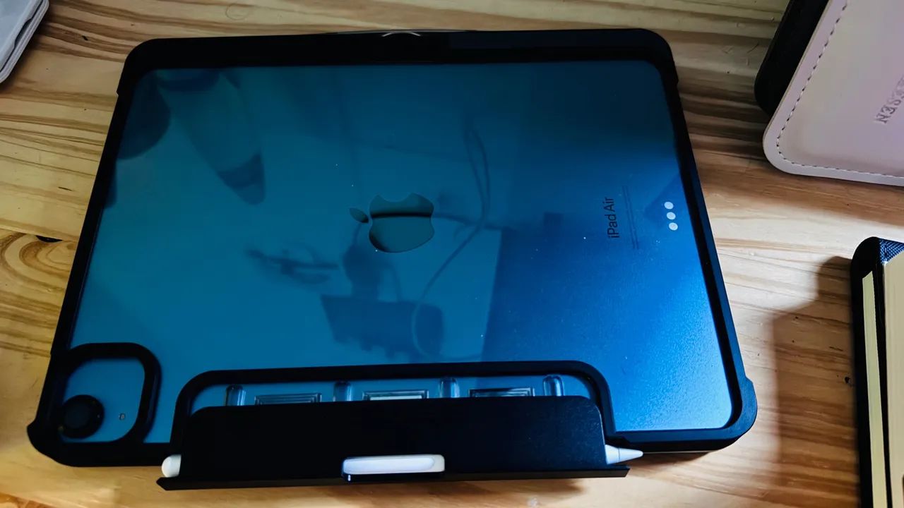 Teclado retroiluminado compatível com IPad Pro e Air - Foto 5