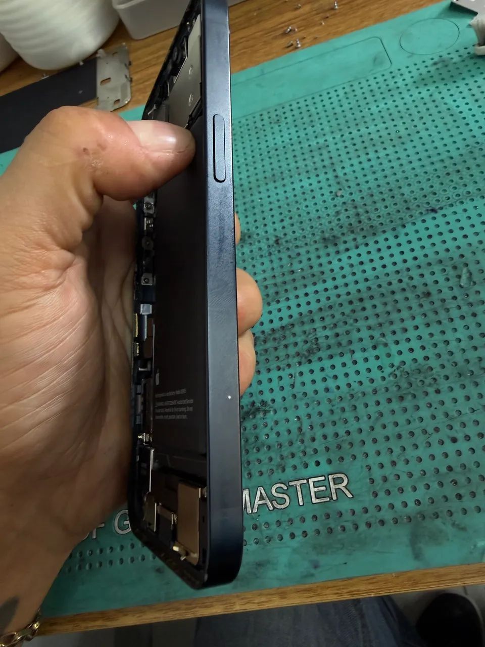 Carcaça do iPhone 13 completa!!