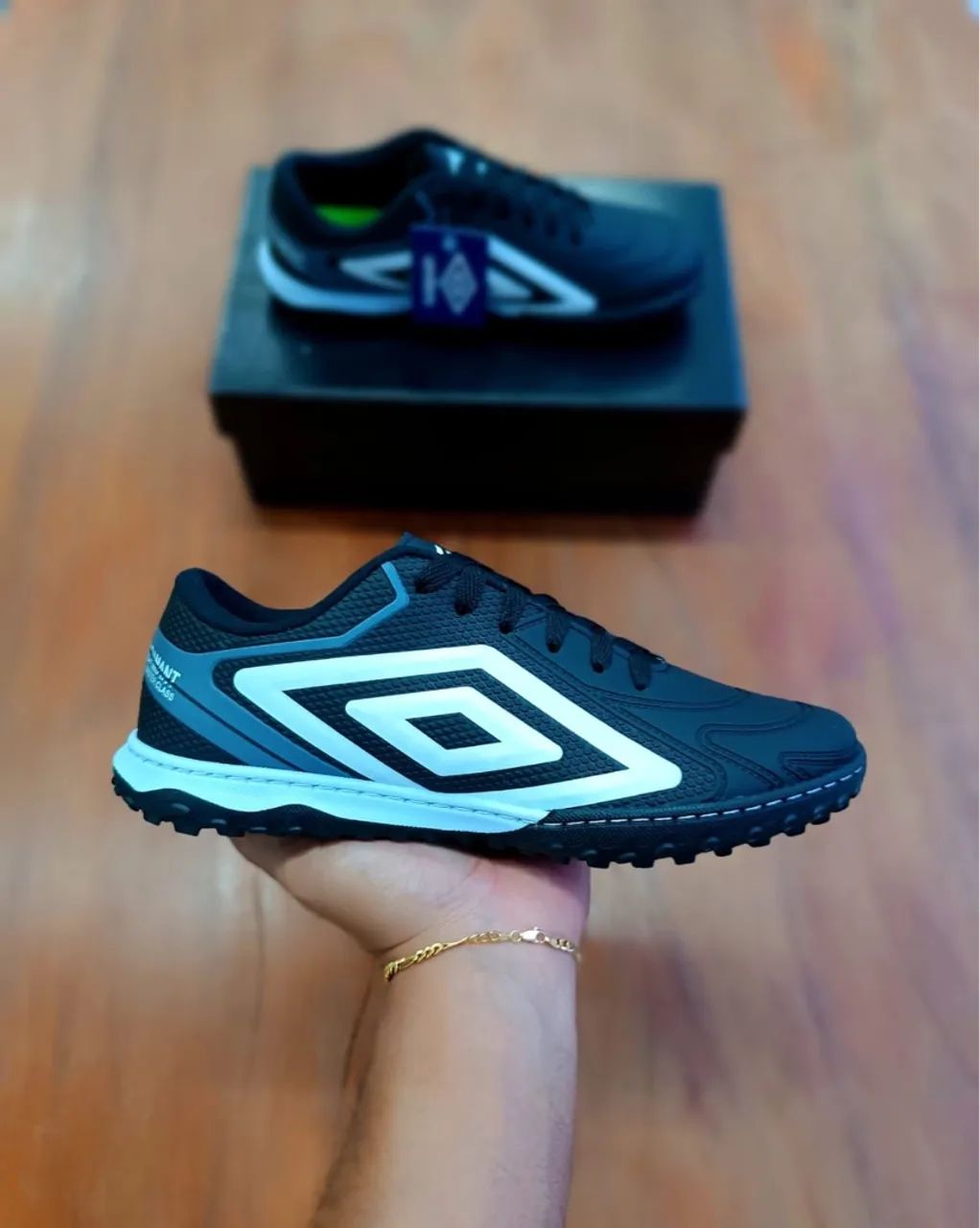 Chuteira Nike Mercurial - Tamanho 35/36 - Foto 4