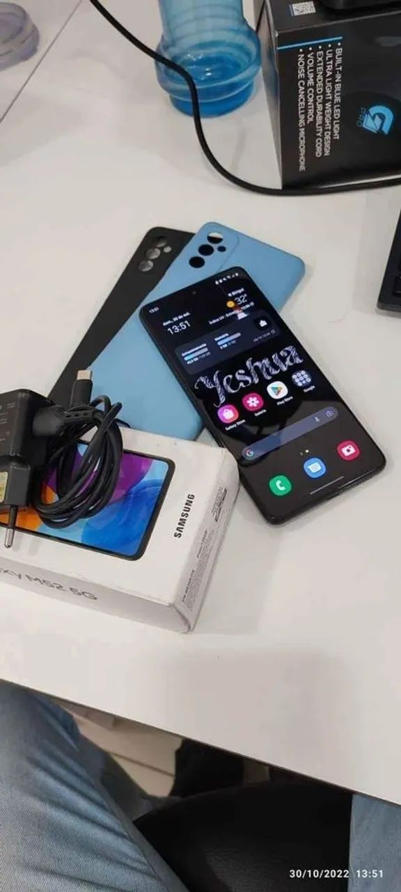 Samsung galaxy M52