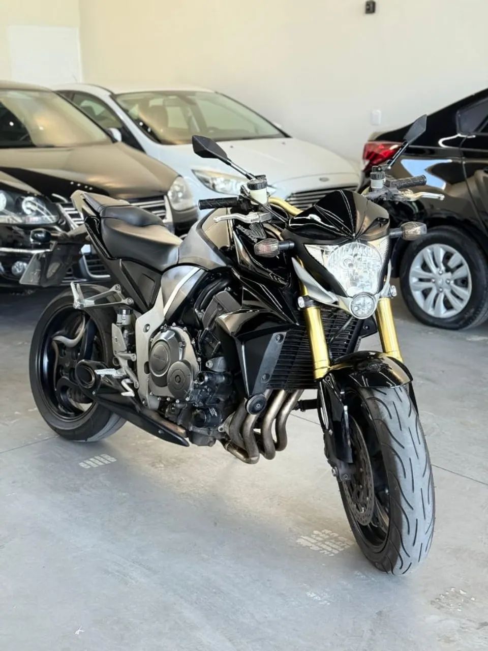 Vendo /troco cb 1000