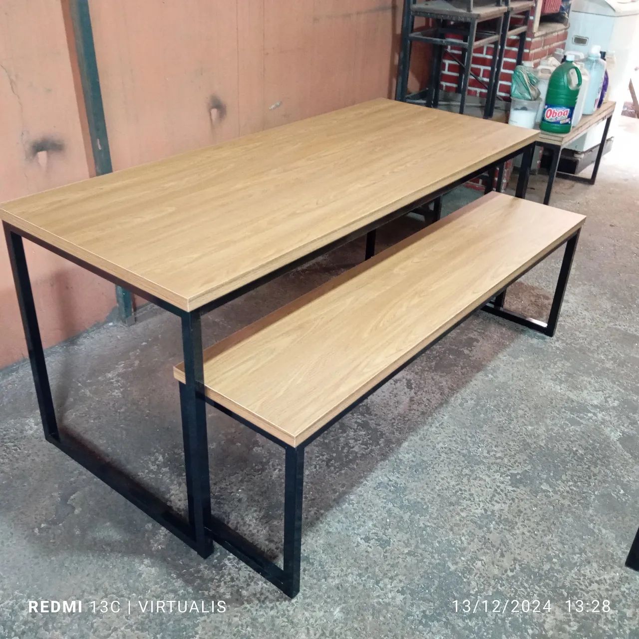 Conjunto Mesa e Banco de mdf com Estrutura em Ferro - Foto 2