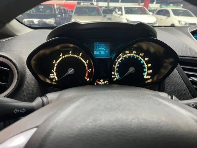 New fiesta 1.6 aut 2014/2014 - Foto 5