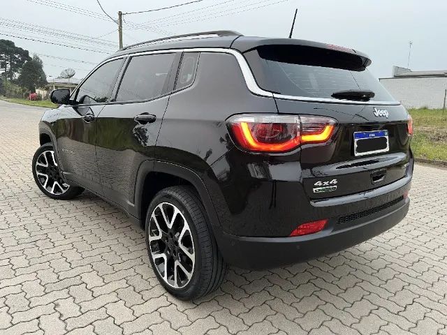 Jeep Compass Limited 4x4 Diesel - Baixa km e quatro pneus novos! Excelente estado! - Foto 4