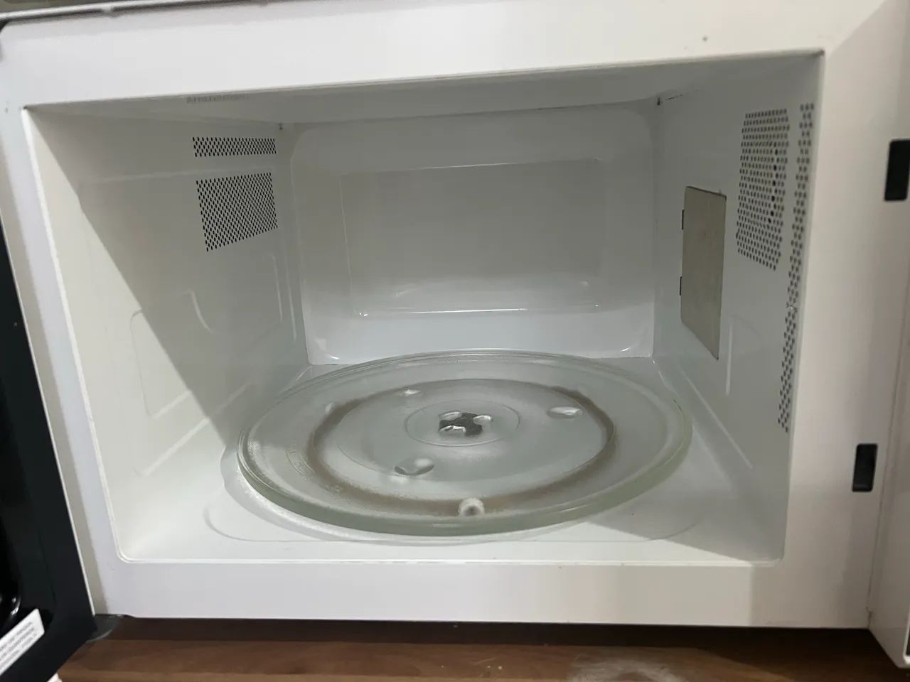 Microondas Midea 31 litros  - Foto 3