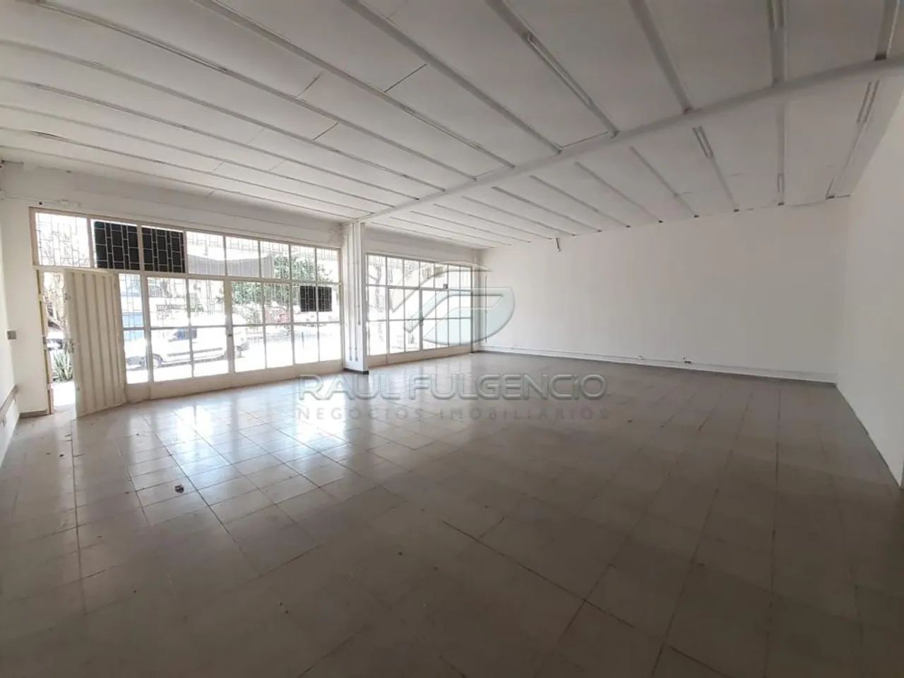 Loja para alugar no Centro de Londrina com 350 m² - Foto 4