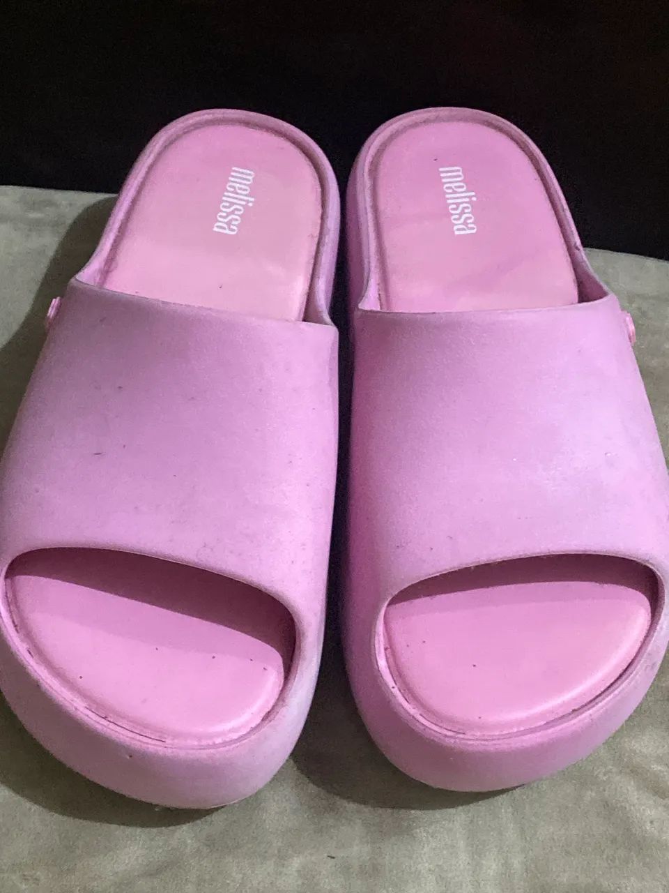 Estou vendendo essa sandália 