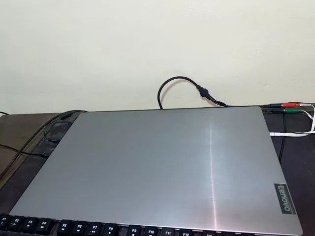 Notebook Lenovo IdeaPad S145-15IKB (81XM0002BR) Intel Core i3-8130U 12 GB de RAM instalada - Foto 2