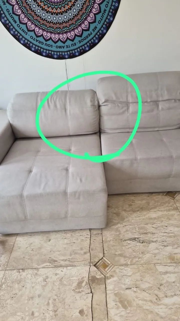 Sofa retratil super conservado comprado em loja conceito