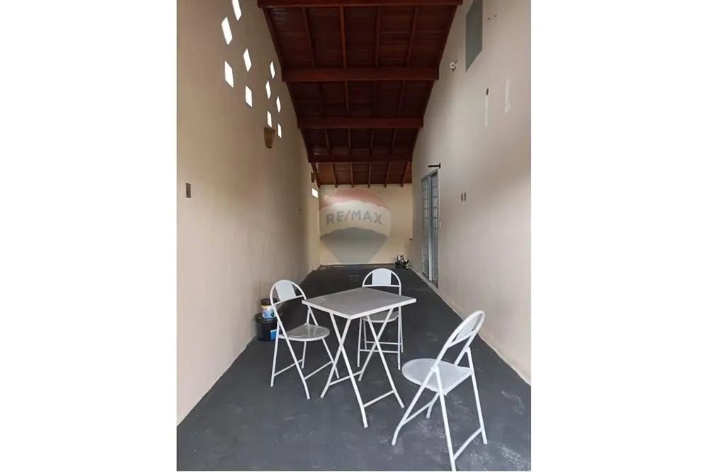 Casa com 2 quartos em localizaçao privilegiada! - Foto 2
