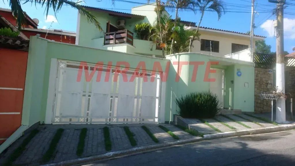 Sofisticação, conforto e lazer completo no Jardim Virginia Bianca