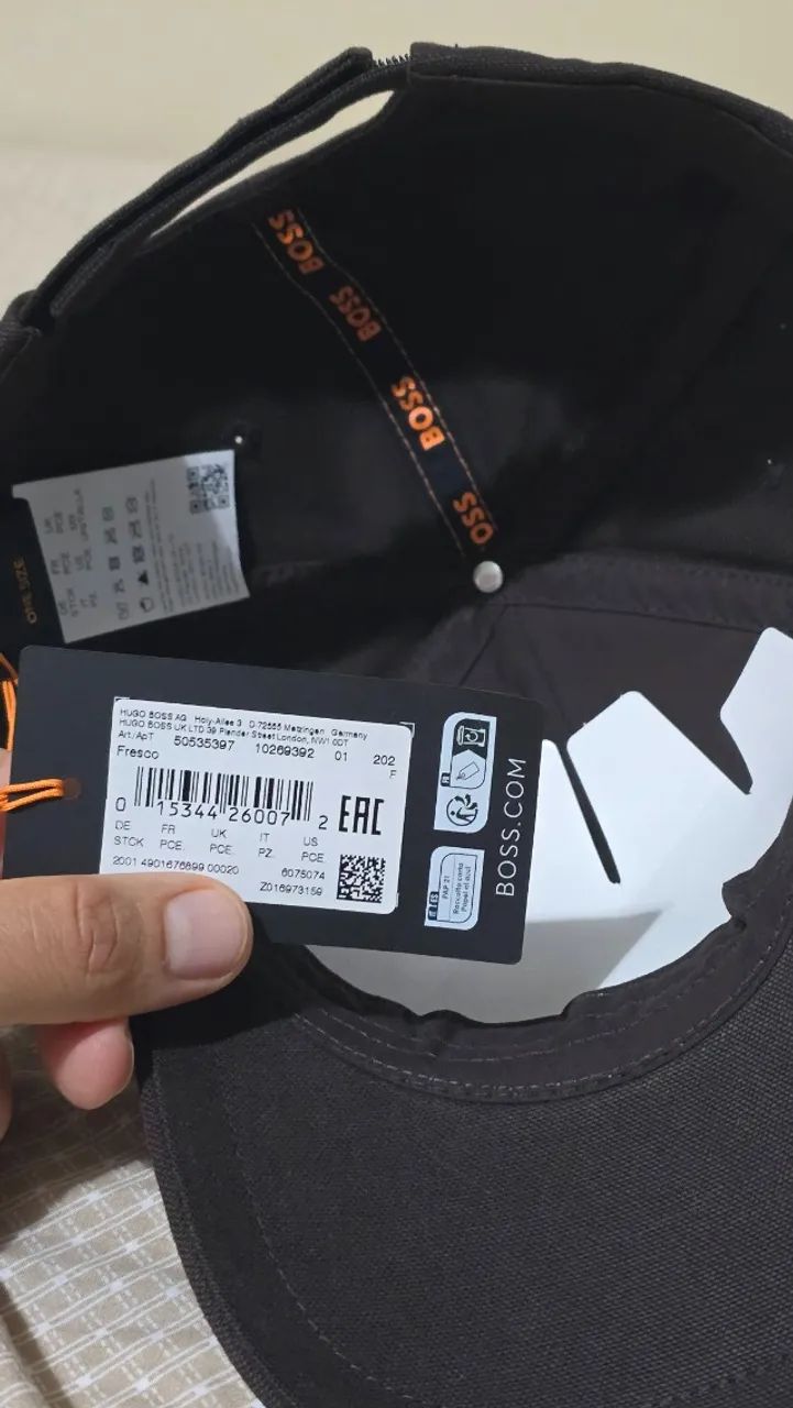  boné hugo boss marrom escuro original  - Foto 4