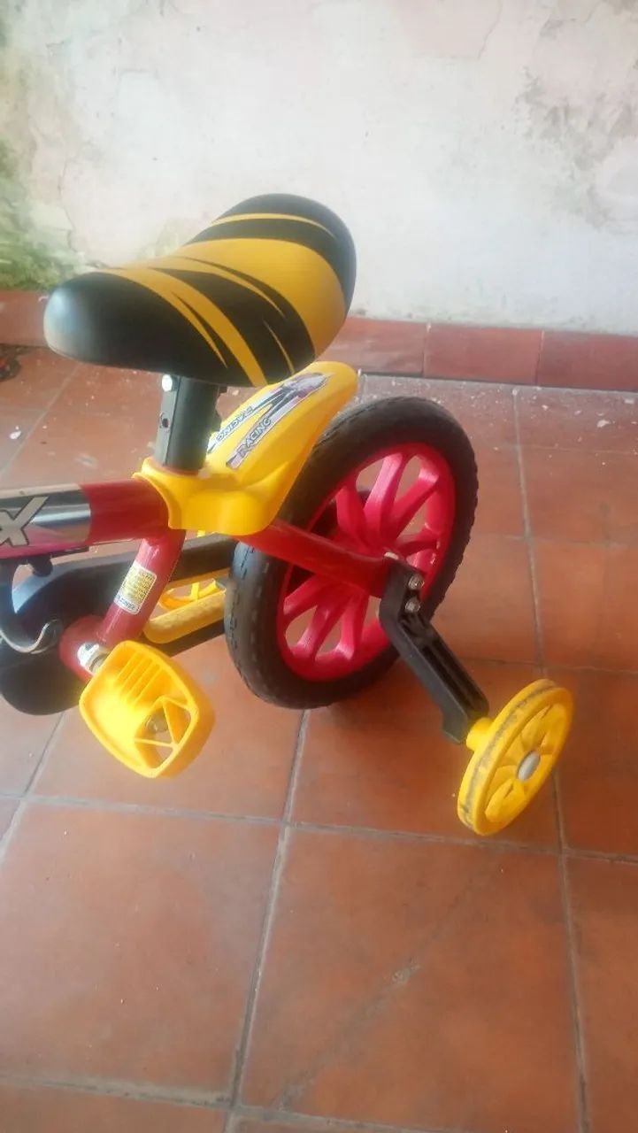 Bicicleta infantil novíssima  - Foto 5