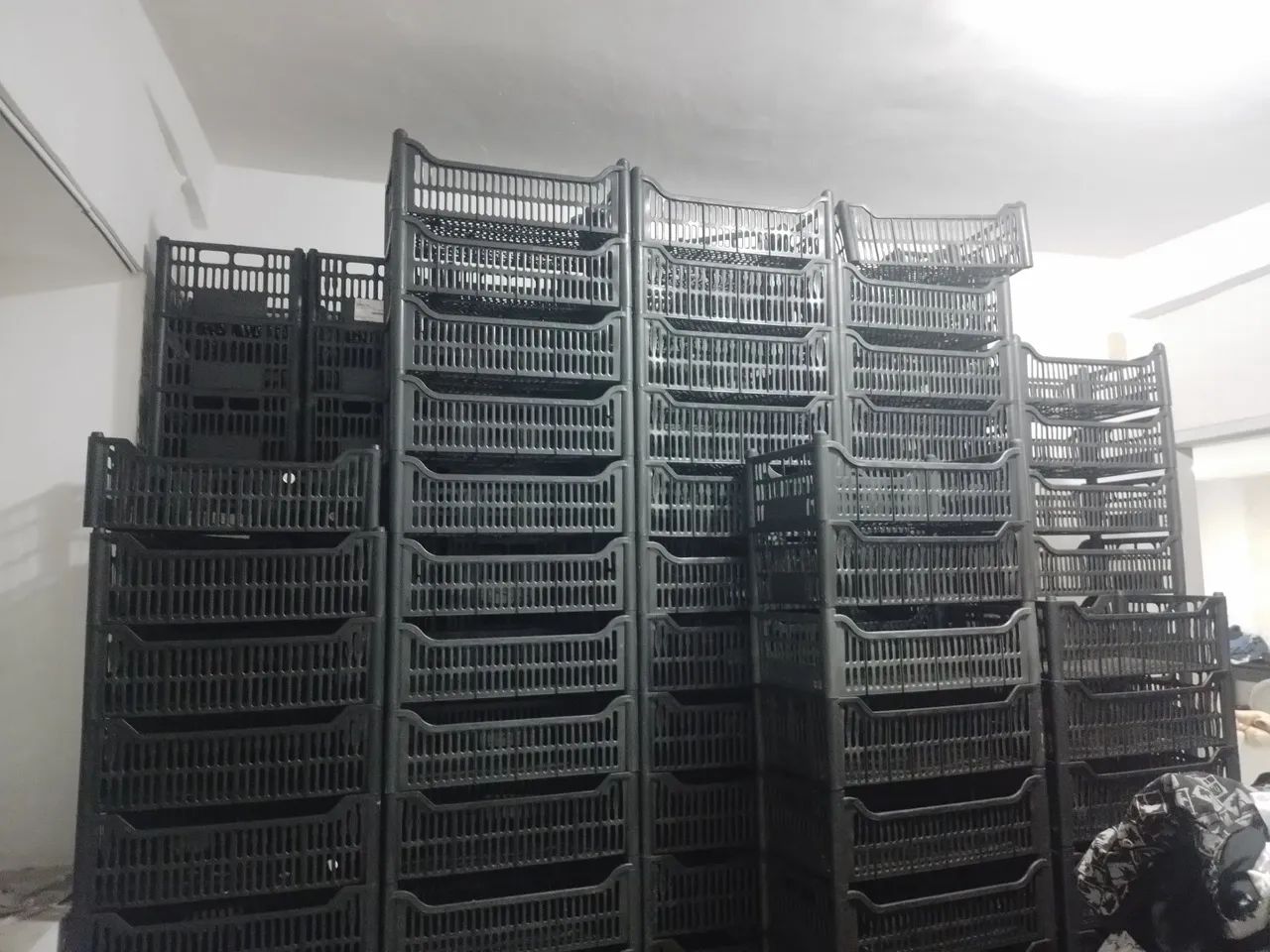 Caixa  caixa  porta tudo e objetos . 6,00 cada, med  48.5 /  28.5