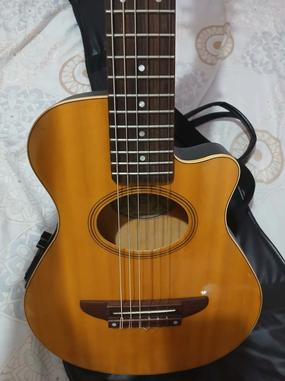 Violão Yamaha APX 20cs - Instrumentos musicais - Centro Histórico