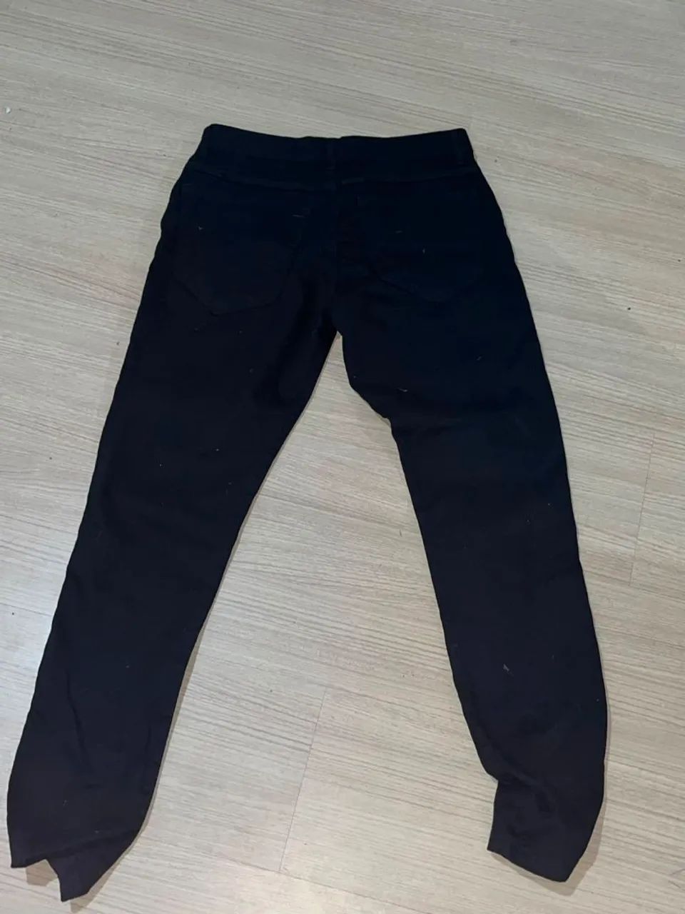Calça jeans reta preta  - Foto 2
