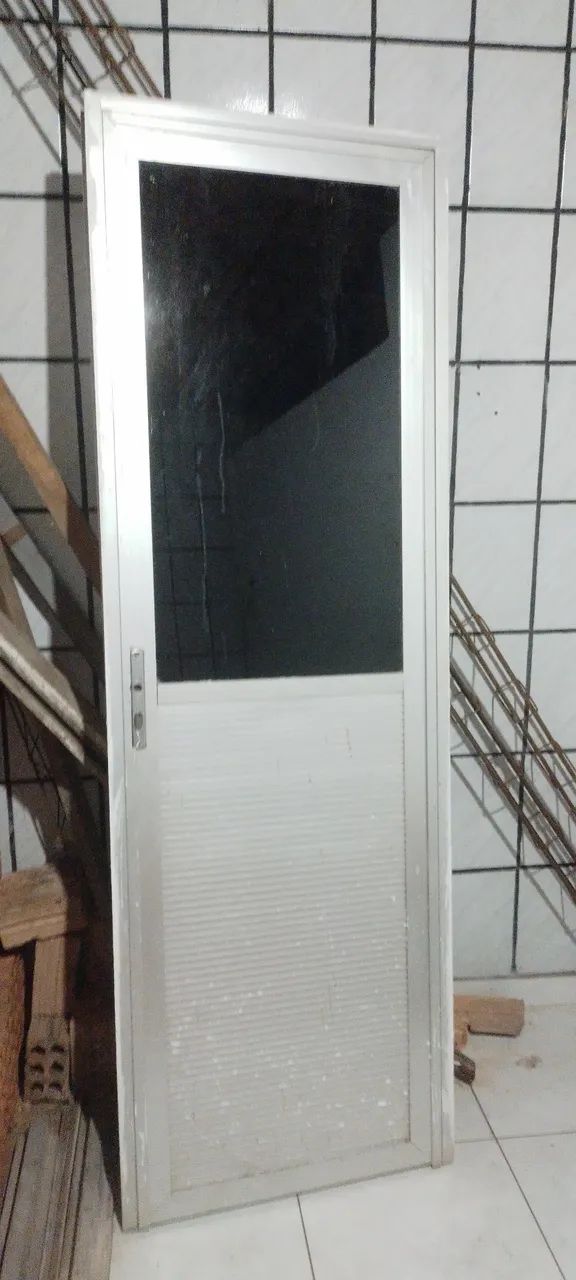 Porta de alumínio 