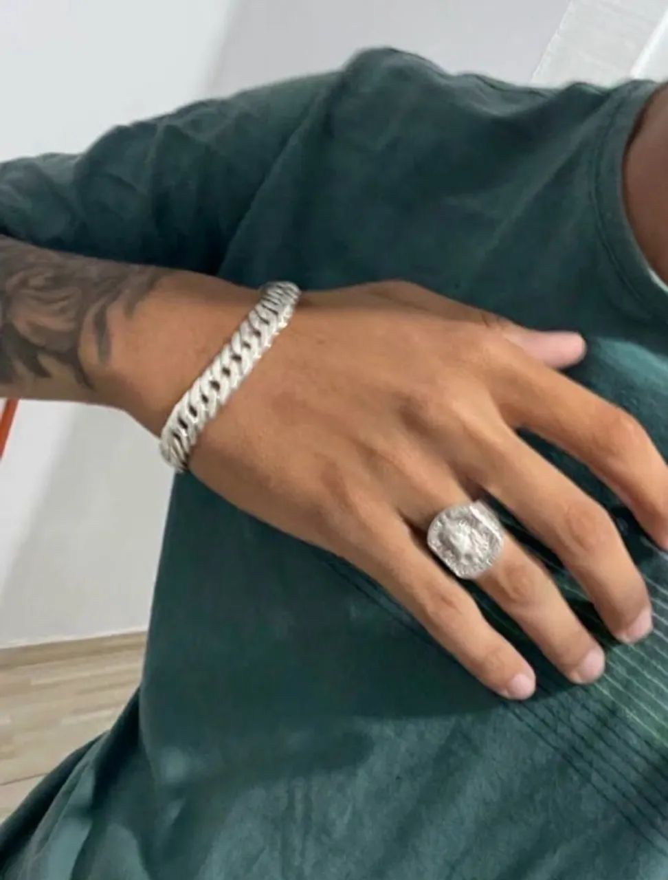 Pulseira e dedeira