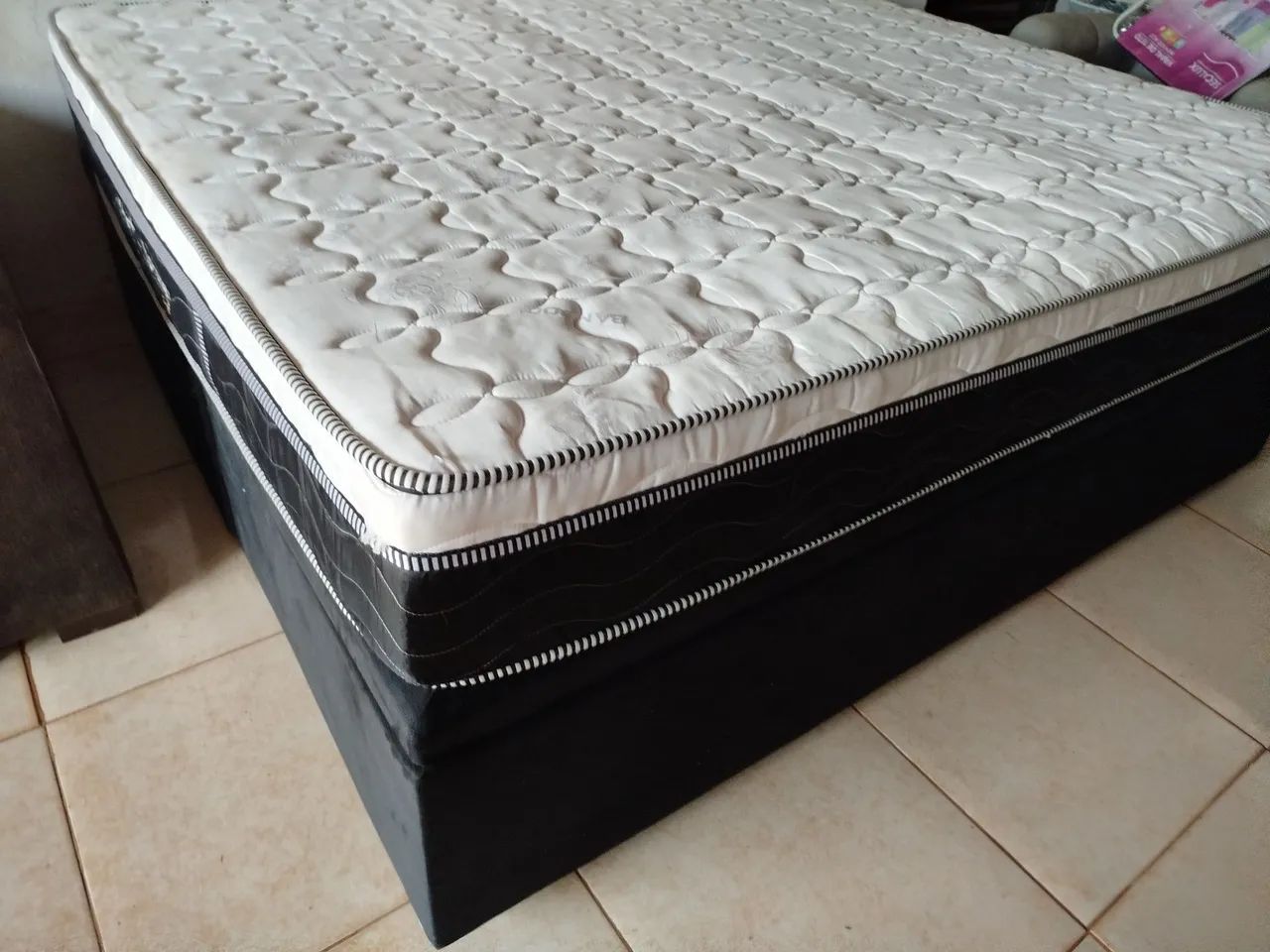 Cama box king size 