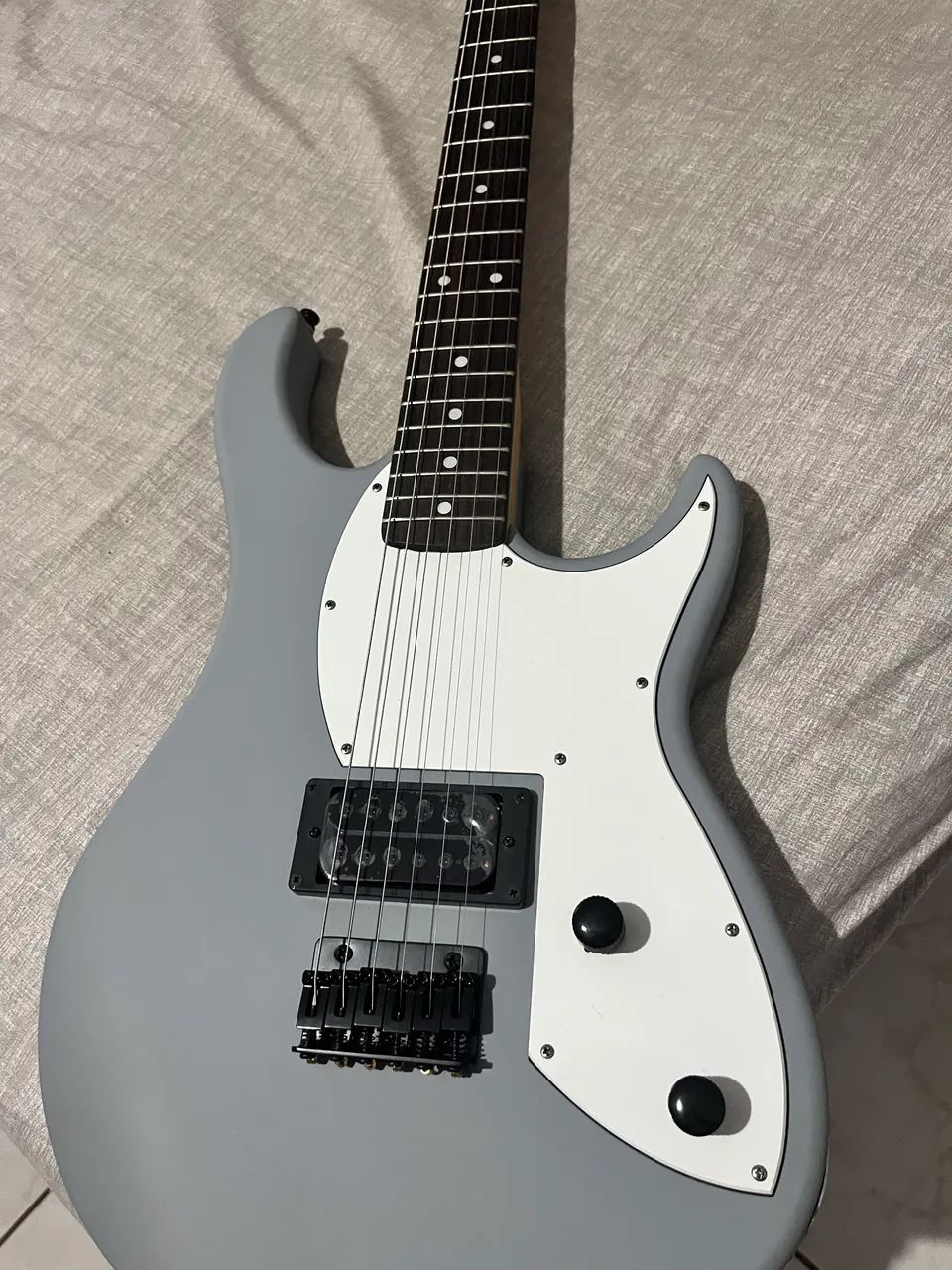 Guitarra peavey