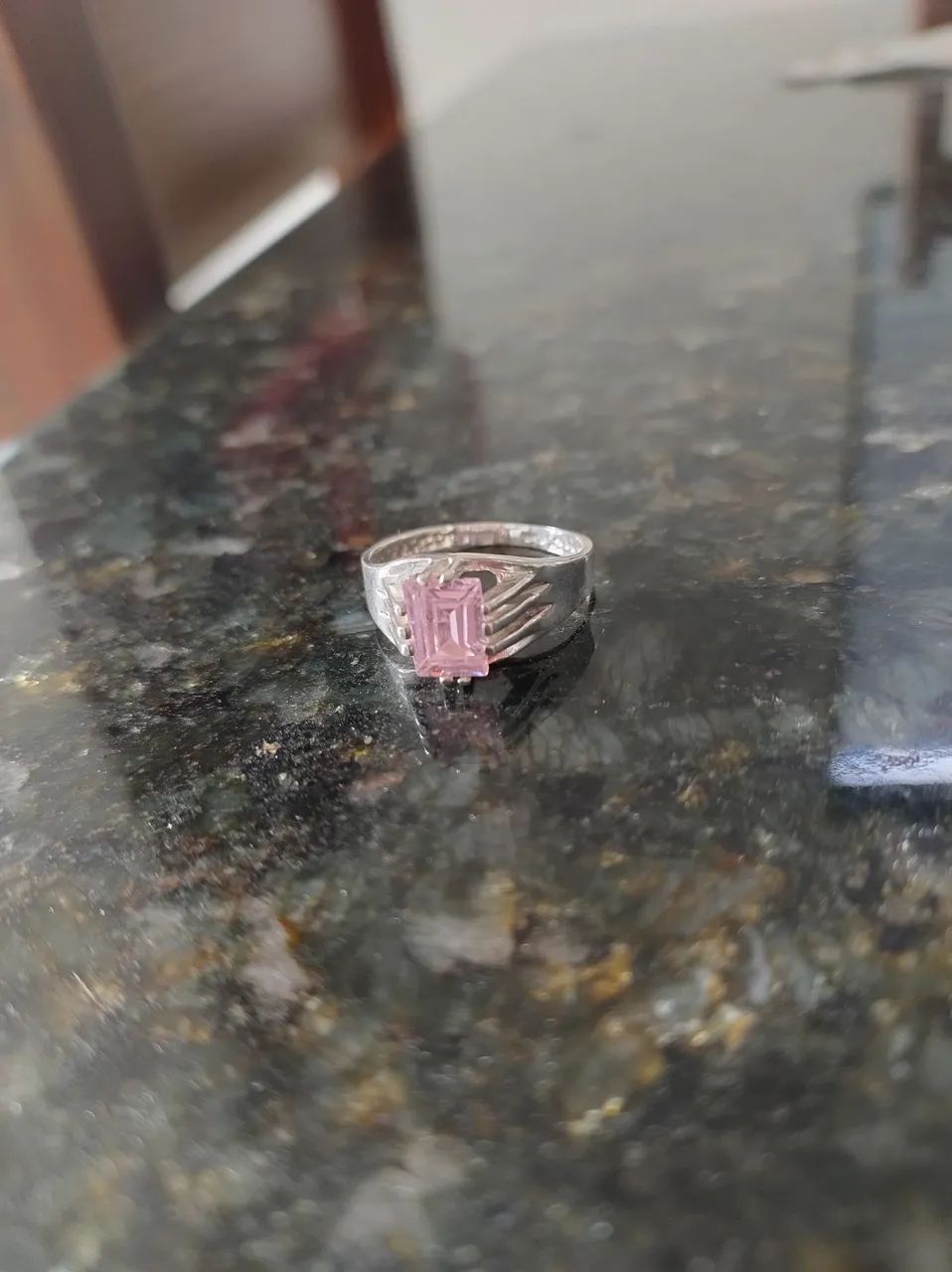Anel de prata pedra rosa