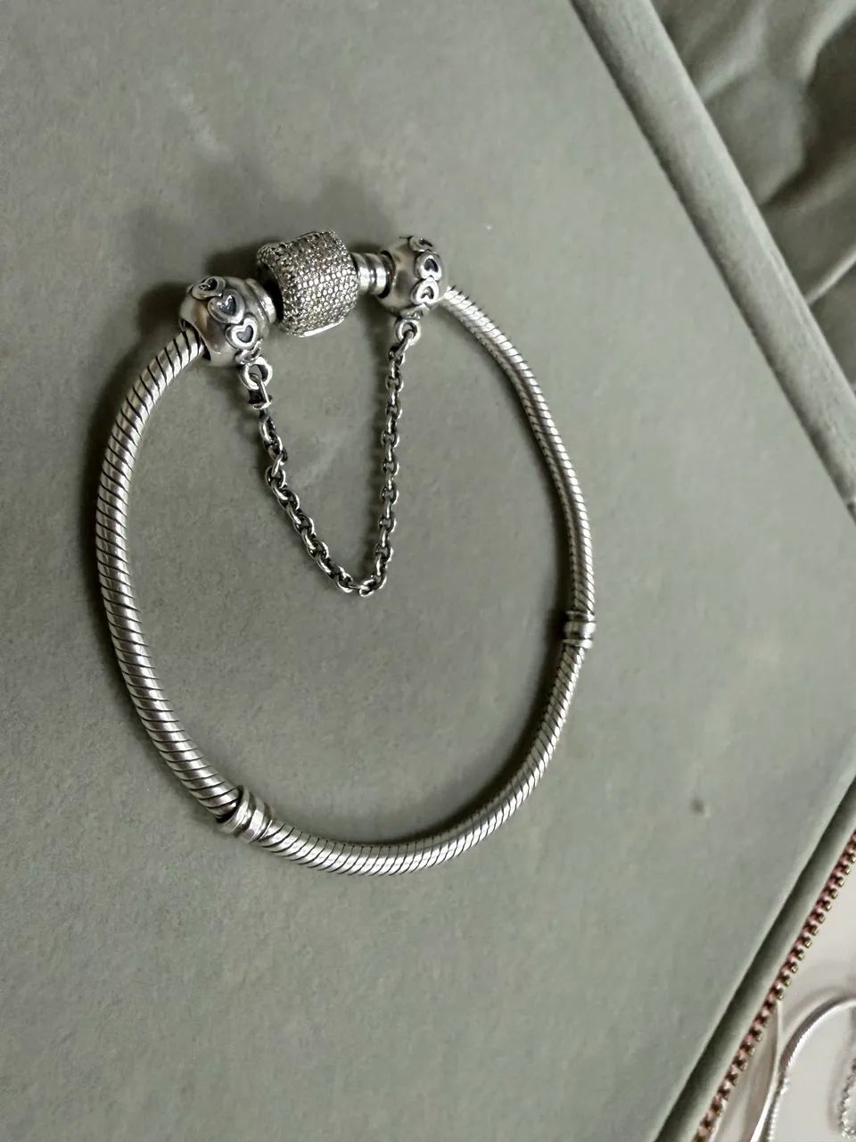 Pulseira e trava Pandora Orginal com certificado 