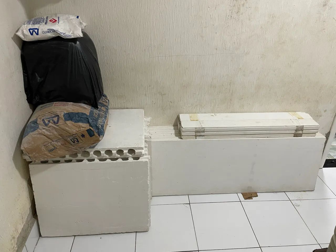 Vendo placas de Gesso   