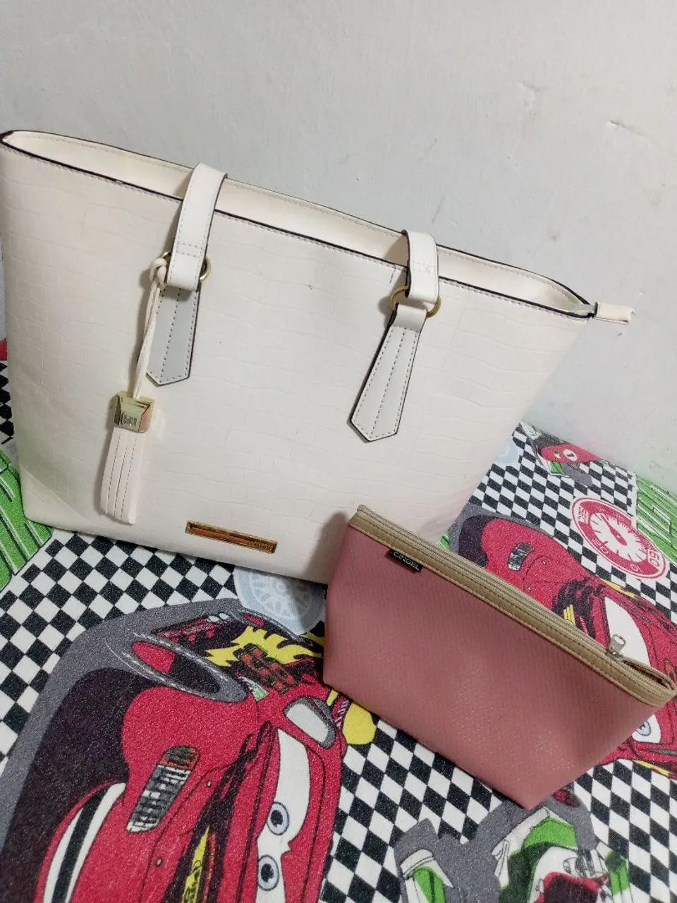 Bolsa grande feminina