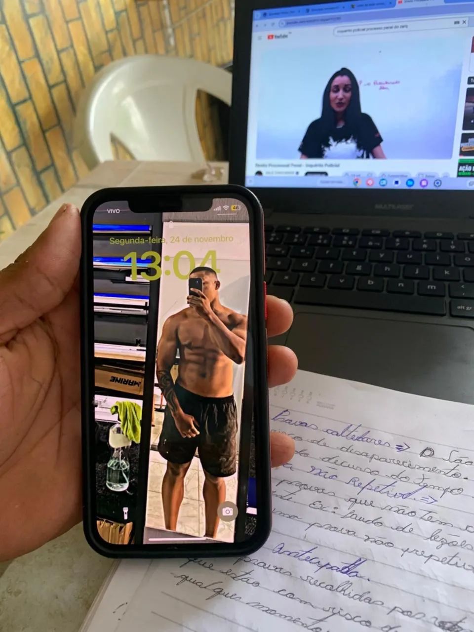 Vendo iPhone 12 em exelente estado  - Foto 3