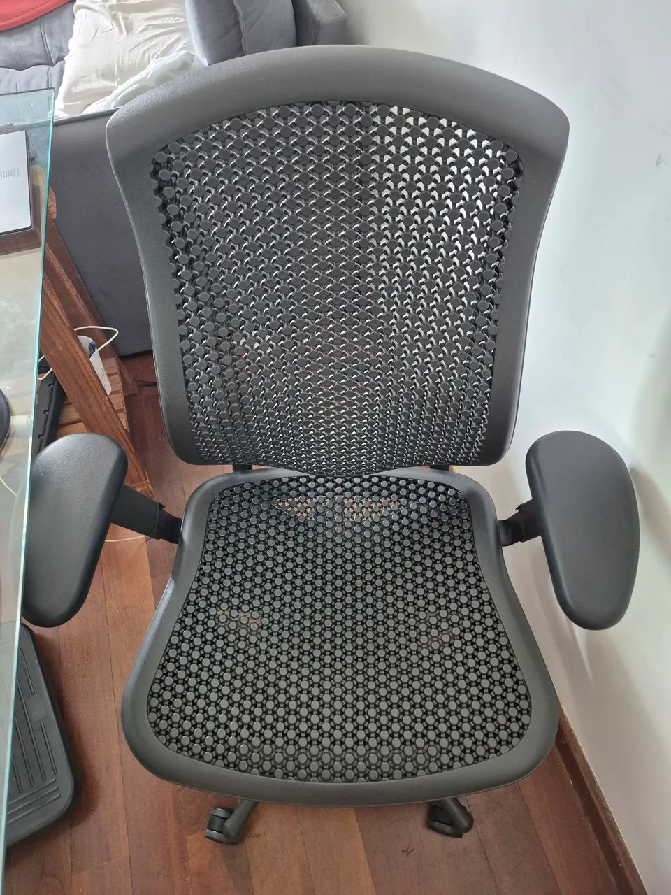 Cadeira Herman Miller super nova - Foto 5
