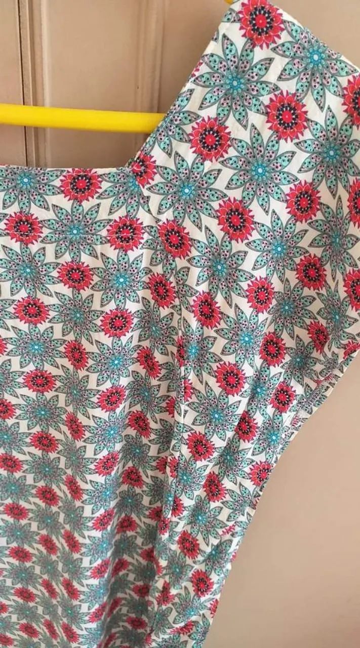 Vestidinho de tecido. Tam  P.  - Foto 3
