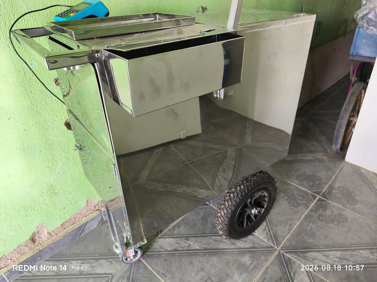 Carrinho multiuso Inox novo