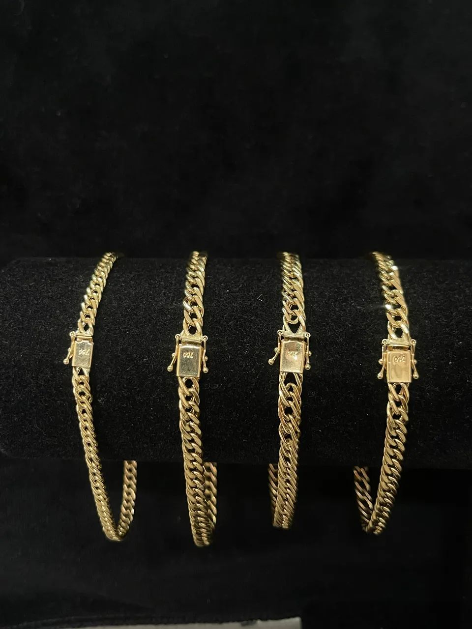 Pulseiras Groumet de ouro 18k procedência garantia eterna
