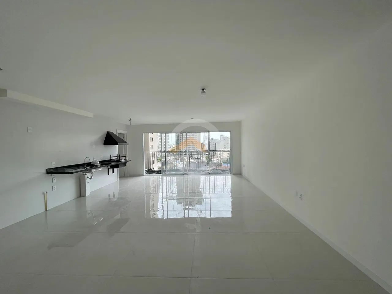 Apartamento 3 suítes no Setor Oeste