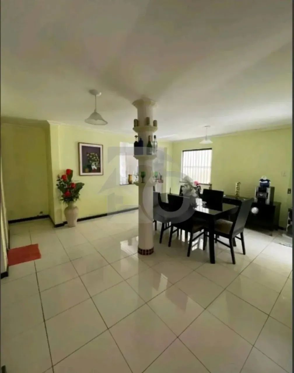 Casa no São Conrado com 300m² Construídos e Excelente Distribuição