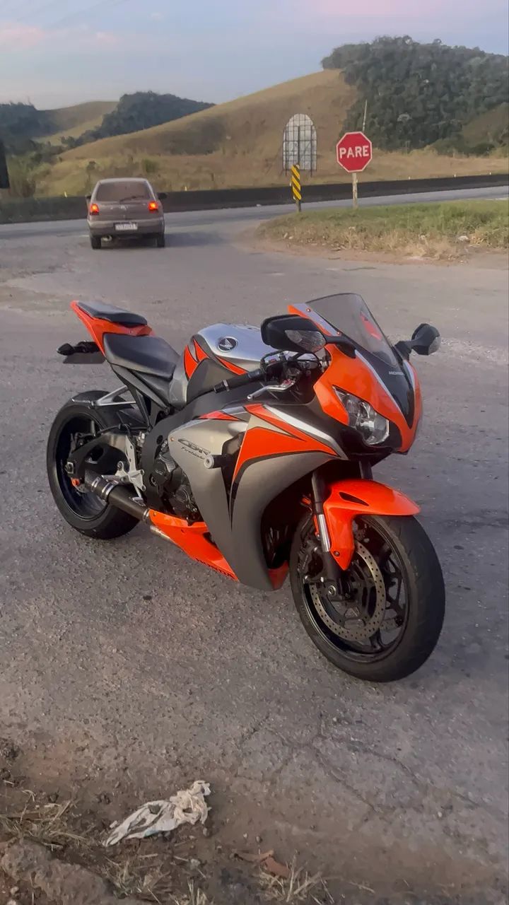 Cbr 1000rr - Foto 5