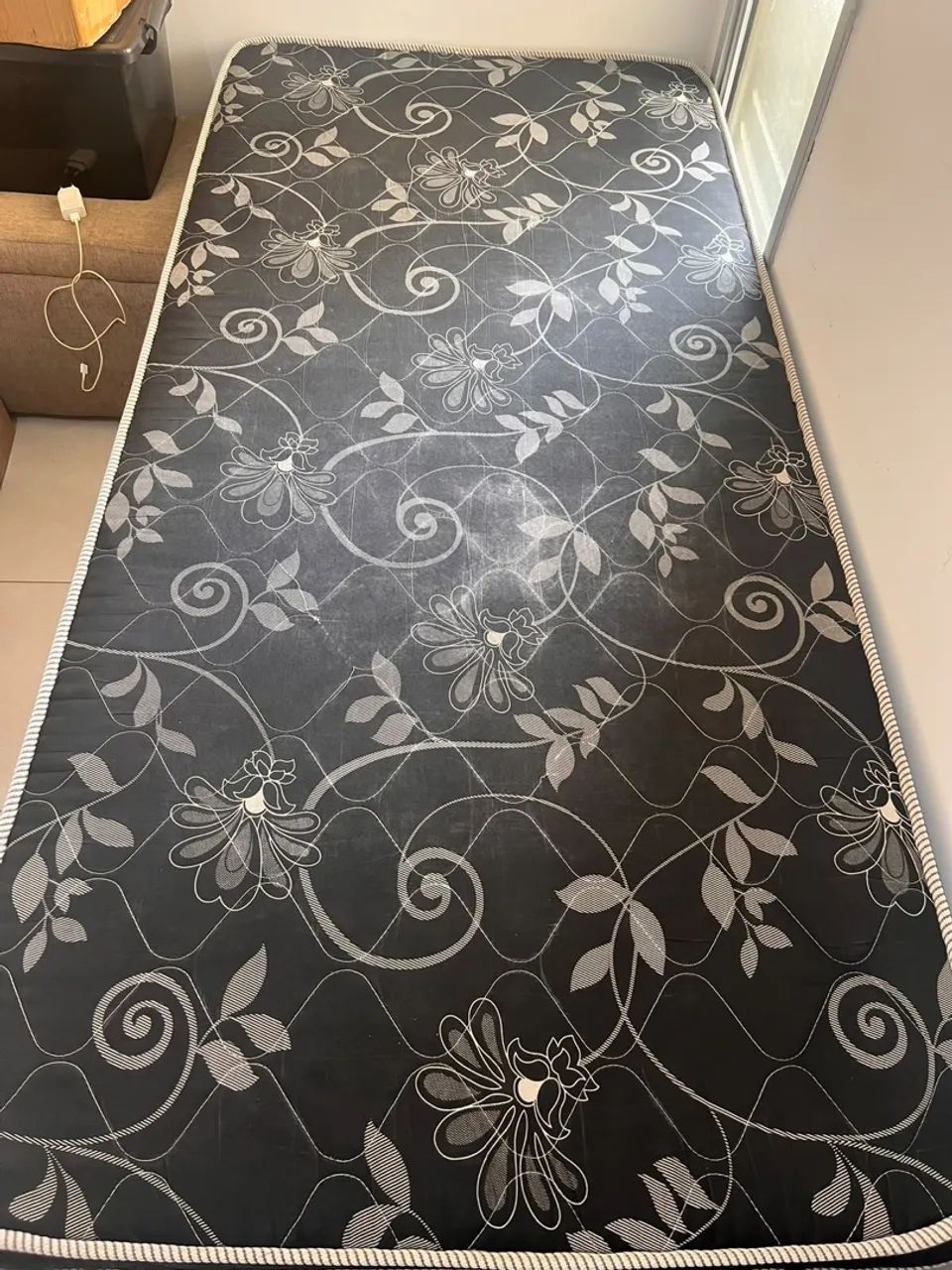 Vendo Cama Conjugada Solteiro