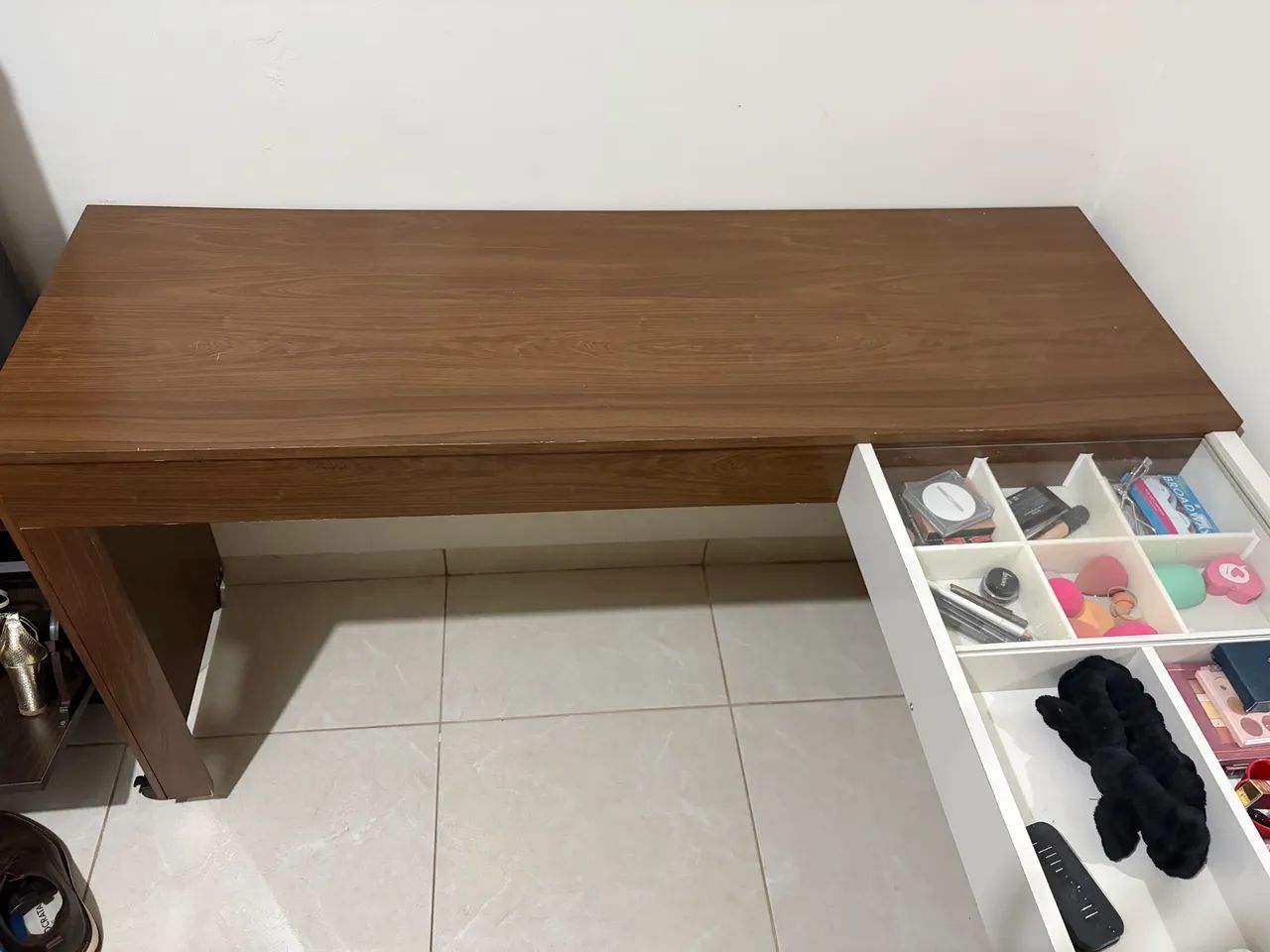 Penteadeira Camarim+ escrivaninha de estudos  - Foto 2