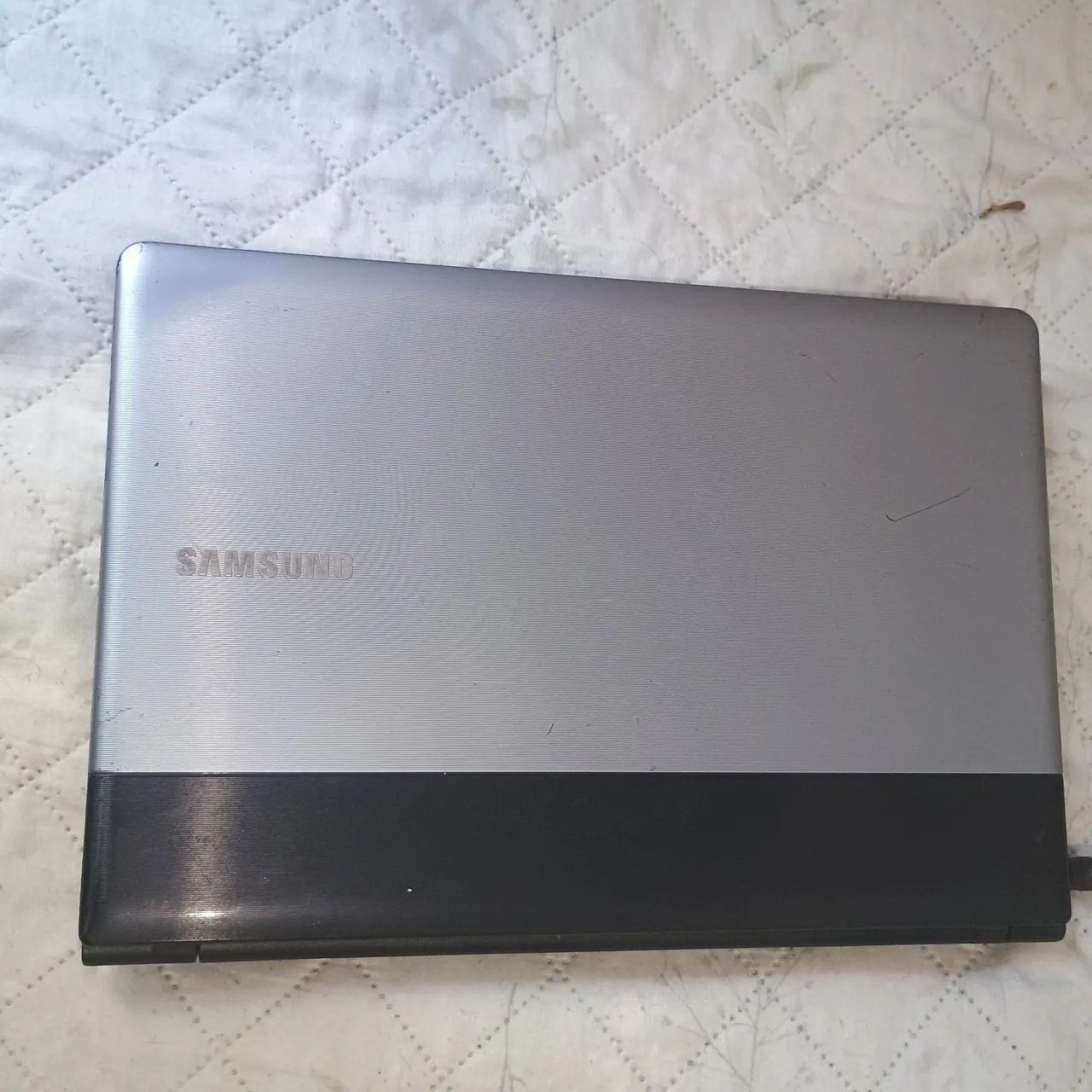 Notebook Samsung CORE i5 + 6GB de ram.  - Foto 5