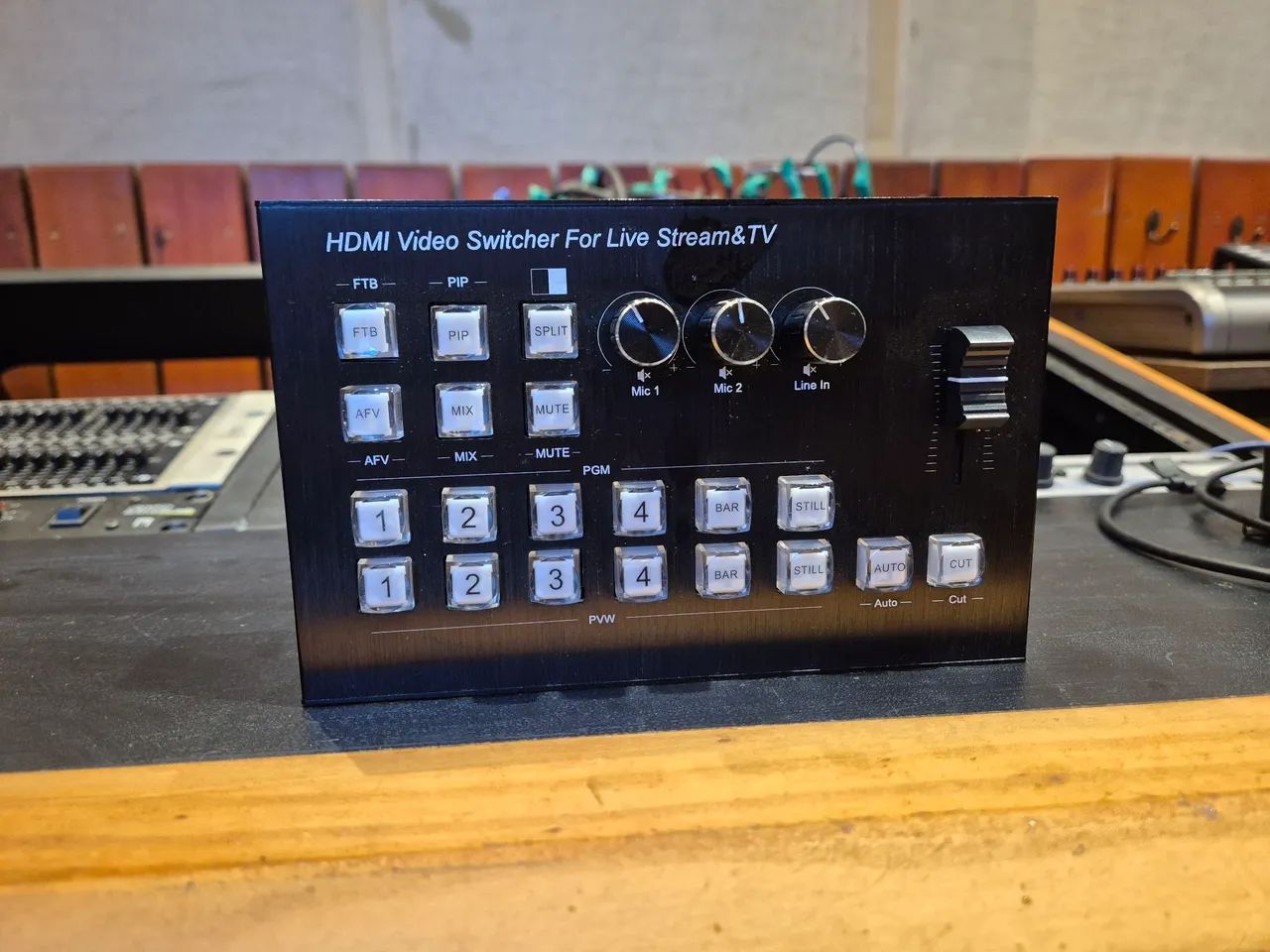 HDMI Vídeo Switcher for Live Stream